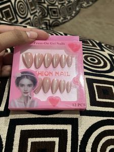 Verah High Quality Nails pack of 2 nail