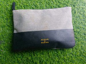 Acqua di Parma × Air Canada Premium Travel Amenity