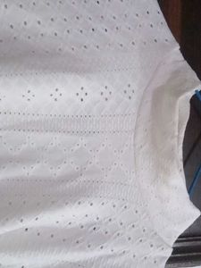 Chic Ruched White Eyelet Top