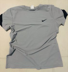 OG Nike t shirt