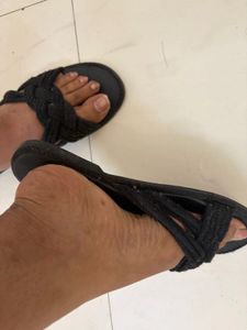 Zudio Black Braided Strap Flat Sandals