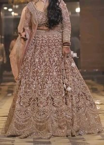4 Hour Used Gorgeous Bridal Lehenga Choli Set