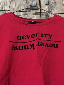 Red Graphic Print Cropped T-Shirt