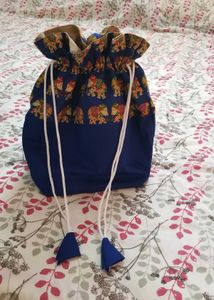 Blue Elephant Print Drawstring Pouch