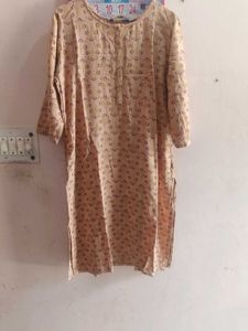 kurti with lagging
