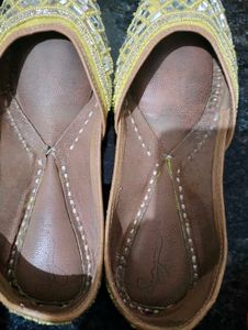 Genuine leather embellished yellow jutti