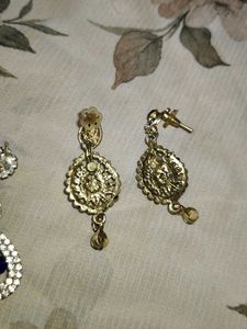 Stunning Blue Crystal Earrings