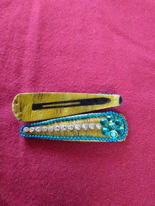 Embellished Hair Clip Set