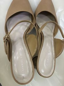 Stylish Pointed Toe Heels