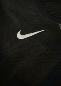 M size women's Nike Portugal Soccer Jersey