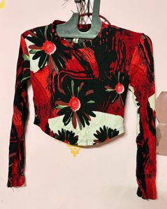Bold Floral Print Cropped Top