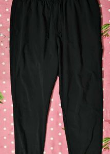 Max Comfortable Black Joggers