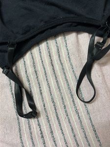 Black Sports Bra