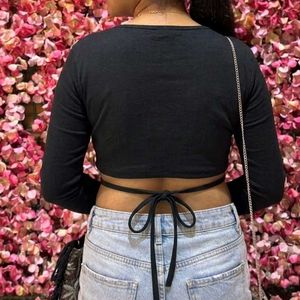Black knot solid top
