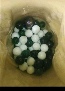 Black and white glass marble 70piecs