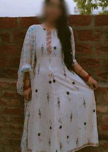 Elegant White anarkali