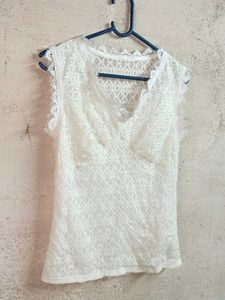 Elegant White Lace Sleeveless Top