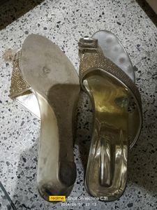 👠