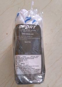 Man and woman 3 pairs ankle length white spots soc