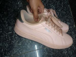 Puma Smash V1 Sneakers with original box