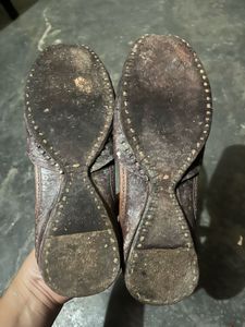 Brown Jutti Flats