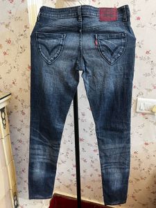 Stylish Women's Blue Denim Jeans