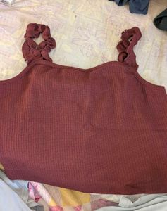 Sleevless Strappy Top