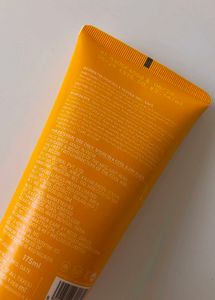Dot &amp; Key Vitamin C+E Gel Face Wash