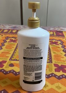PANTENE CONDITIONER (Volume &amp; Bounce) - Negotiable