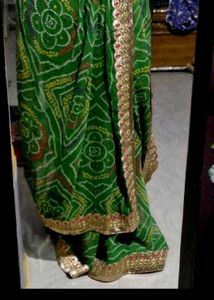 Vibrant Green Bandhani Saree