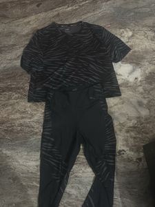 Stylish Black Activewear Leggings