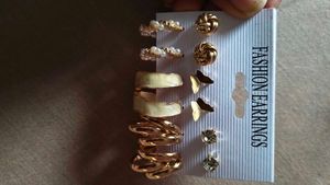 6 pairs of korean earings