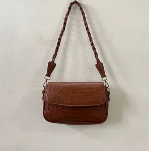 Chic Crocodile Embossed Shoulder Bag