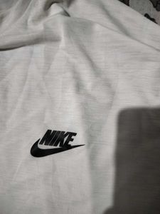 Nike White T-Shirt