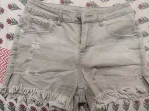 Frayed Hem Denim Shorts