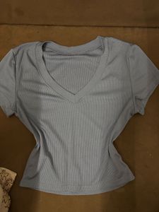 Stylish Dark Gray Cropped Cotton Top