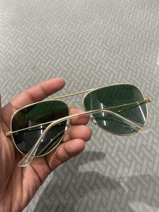 Ray-Ban Aviator Sunglasses