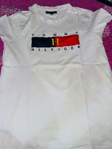 Tommy Hilfiger White T-Shirt