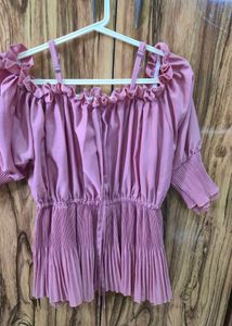 Chic Pink Cold Shoulder Pleated top