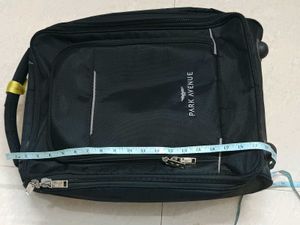 PARK AVENUE TROLLEY BAG