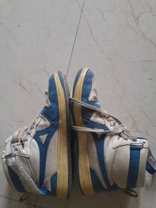 Vintage Men's High-Top Sneakers