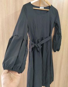 Black Midi Dress with Balloon Sleeves