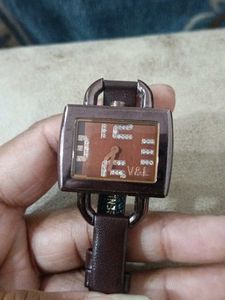 Women's Stylish Brown Watch