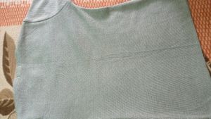 Embroidered V-Neck Long Sleeve Top