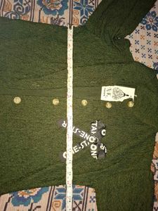 Stylish Green Textured Button-Up Top