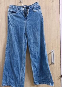 Wide Leg Blue Wash Jeans