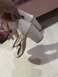 Chic Block Heel Sandals