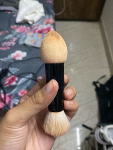cute Pinteresty Makeup Brush Applicator