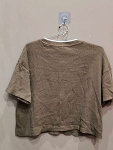 Stylish Brown Cropped T-Shirt