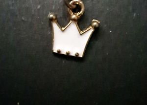 Crown Pendant Necklace